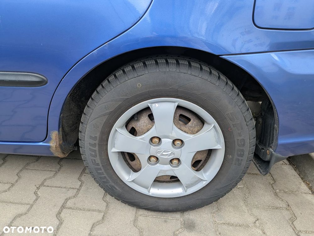 Hyundai Accent 1.5 Comfort - 10