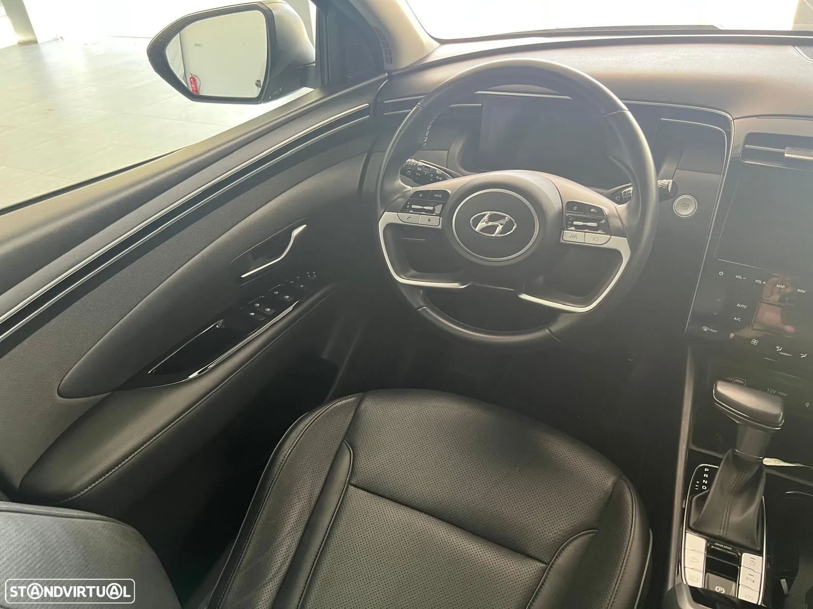 Hyundai Tucson 1.6 CRDi Vanguard DCT - 12