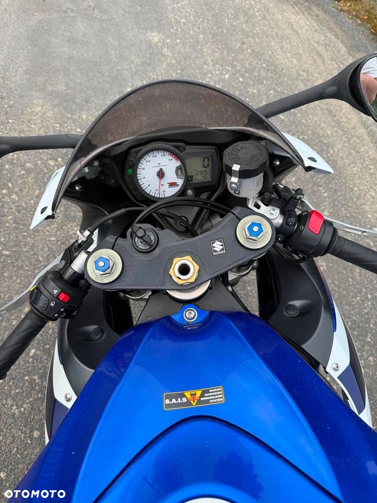 Suzuki GSX-R - 4