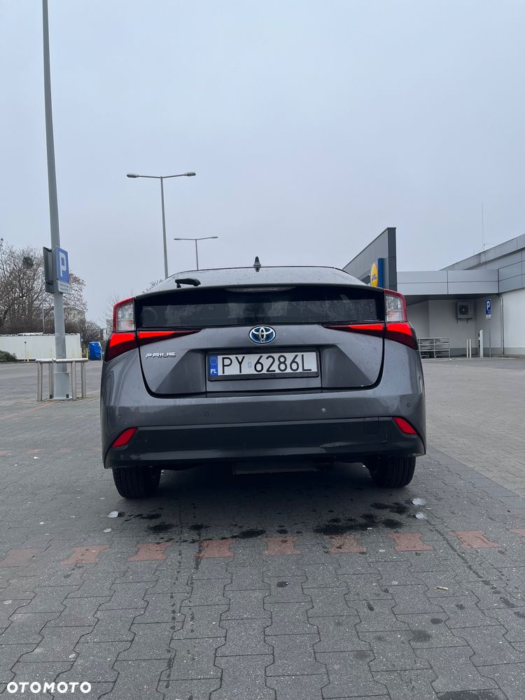 Toyota Prius Hybrid - 9