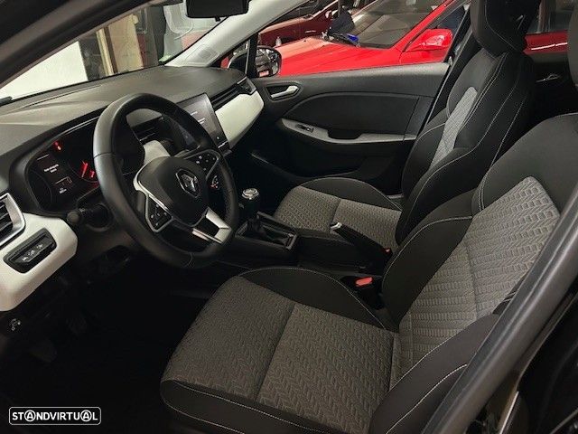 Renault Clio 1.0 TCe Evolution - 16