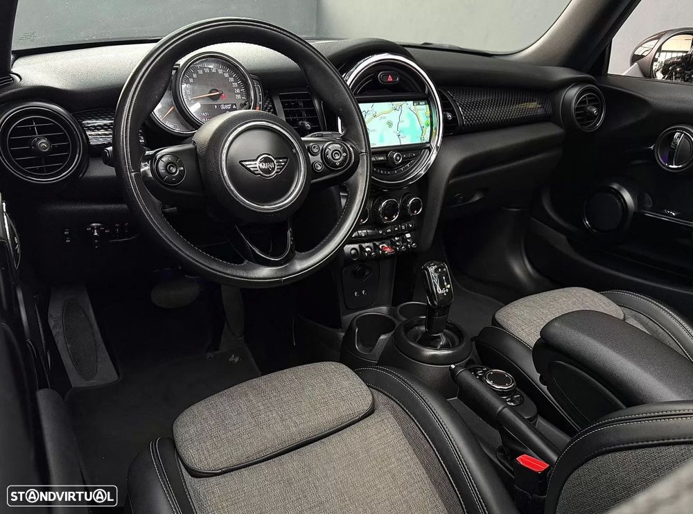 MINI Cabrio Cooper SD Auto - 34