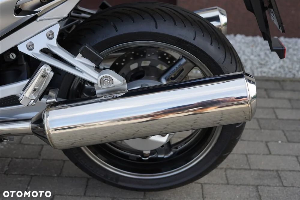 Yamaha FJR - 27