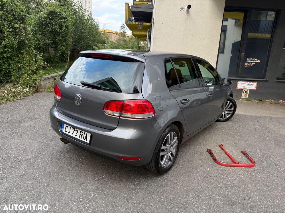Volkswagen Golf - 4