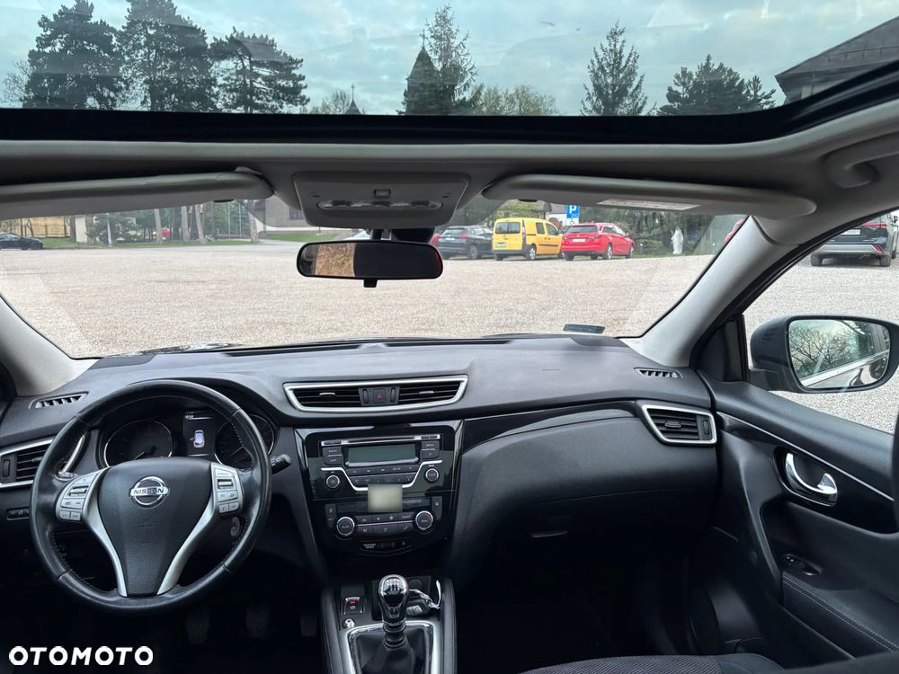 Nissan Qashqai 1.2 DIG-T N-Connecta - 15