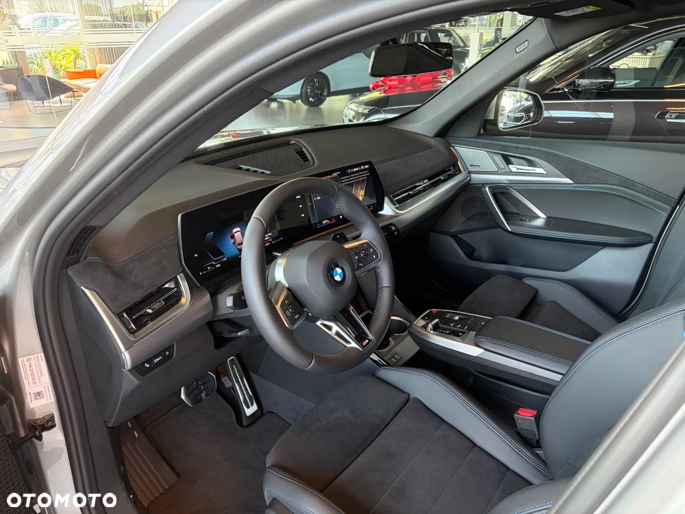 BMW X1 - 13
