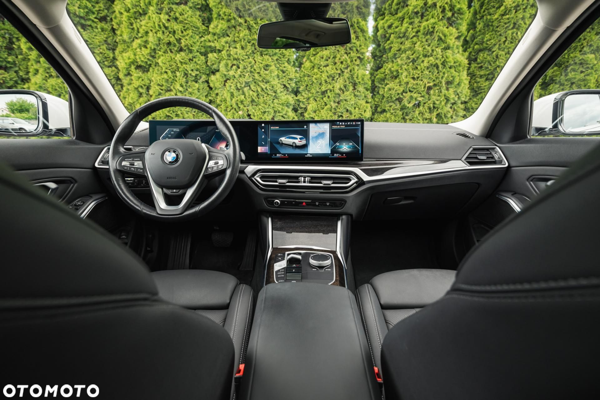 BMW Seria 3 320d xDrive - 12