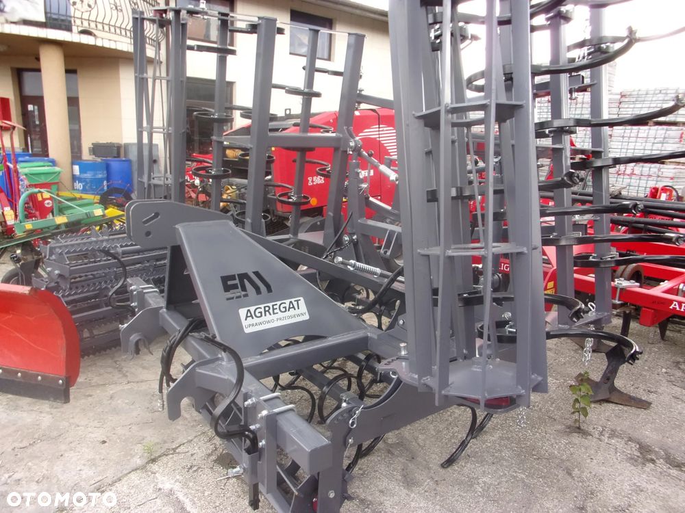 Bomet Agregat zębowy uprawowo-przedsiewny 3,2m 3,6m 4,2m 5,0m Euro-Masz, Metanga, Agregat zębowy uprawowo-siewny Metanga, Agro-Masz, Euro-Masz - 8