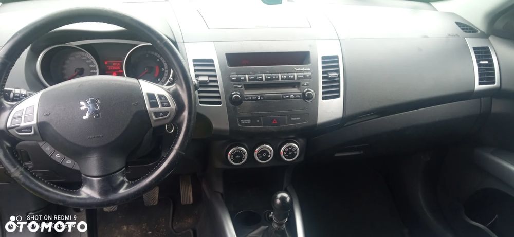 Peugeot 4007 HDI FAP 7-Sitzer Platinum - 27