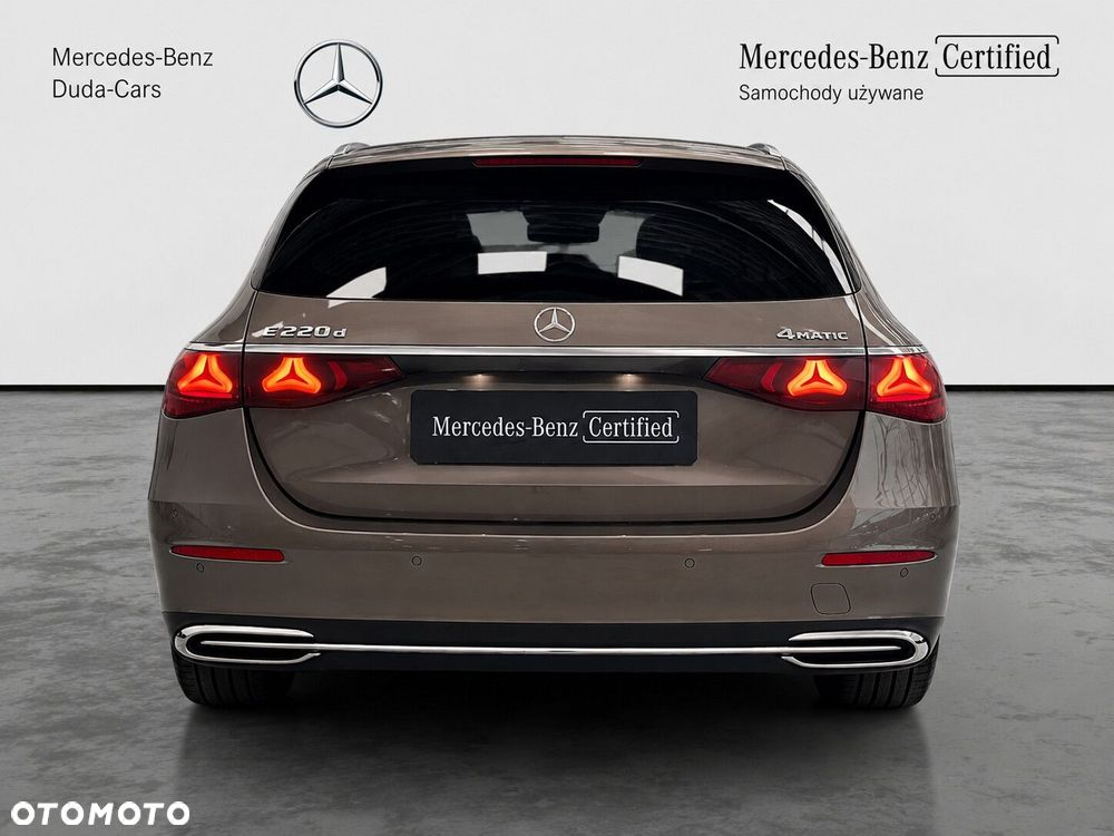 Mercedes-Benz Klasa E - 8