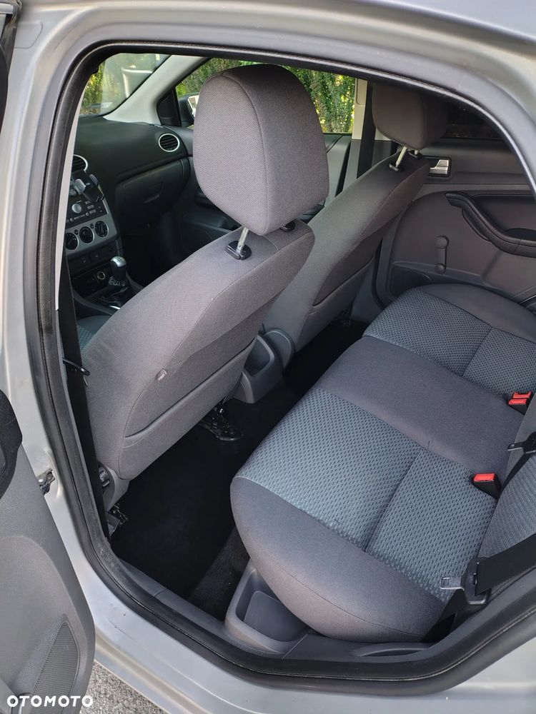 Ford Focus 1.8 TDCi Trend - 11