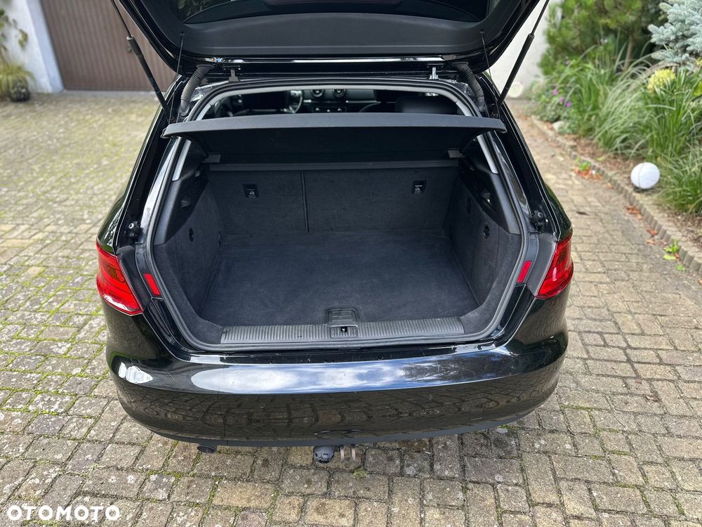 Audi A3 Sportback - 9