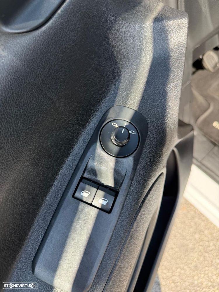 Citroën Berlingo 1.5 BlueHDi M Shine - 16