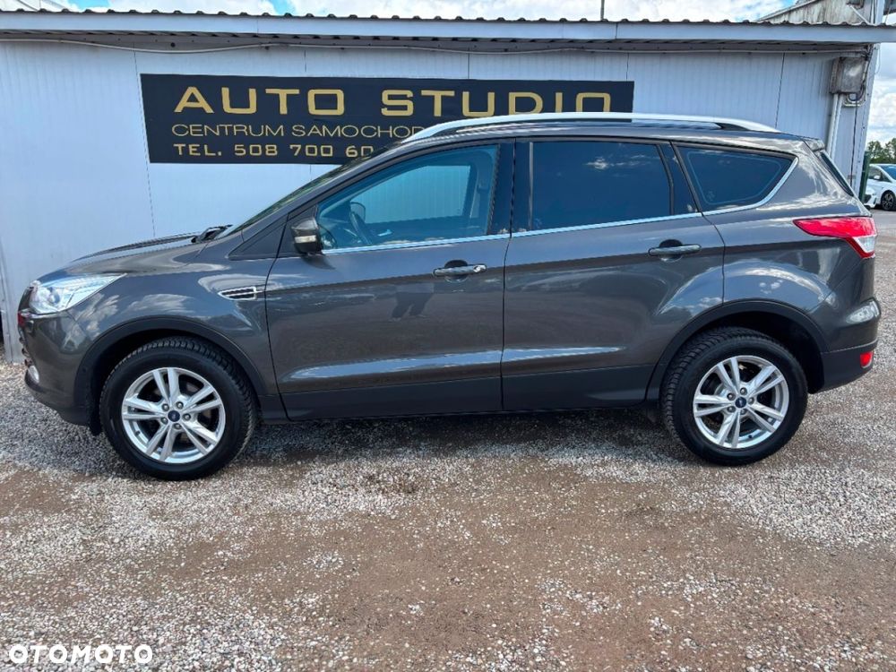 Ford Kuga 1.5 EcoBoost 2x4 Titanium - 27