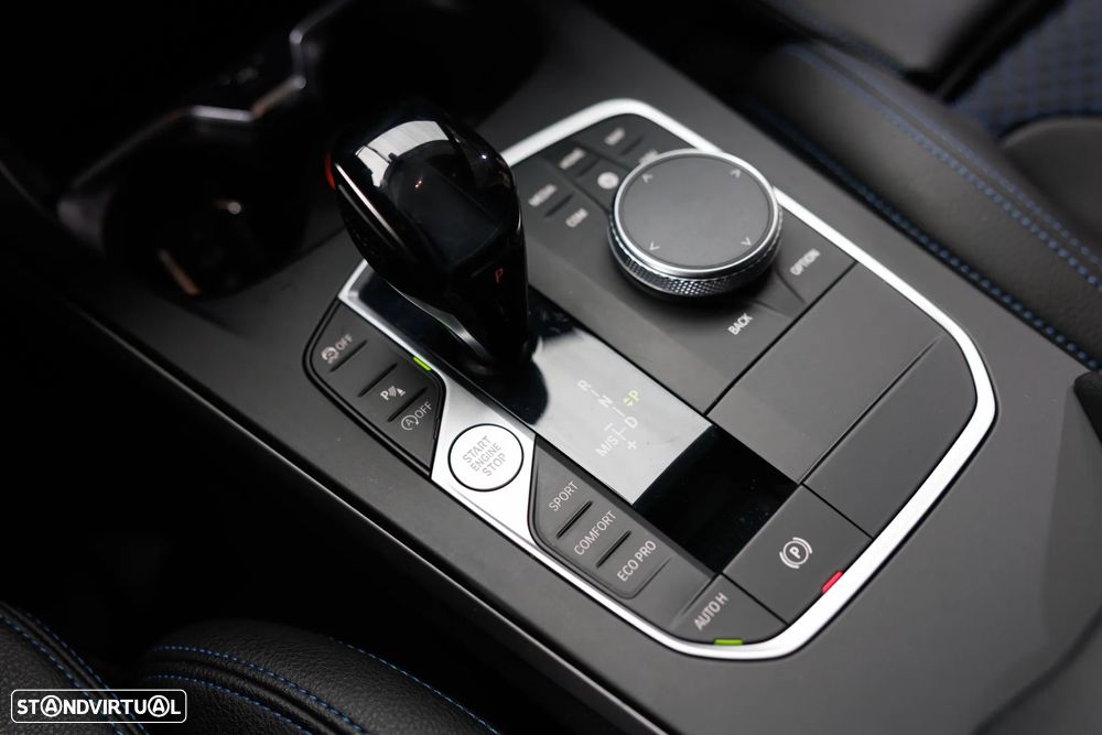 BMW 116 d M Sport - 10