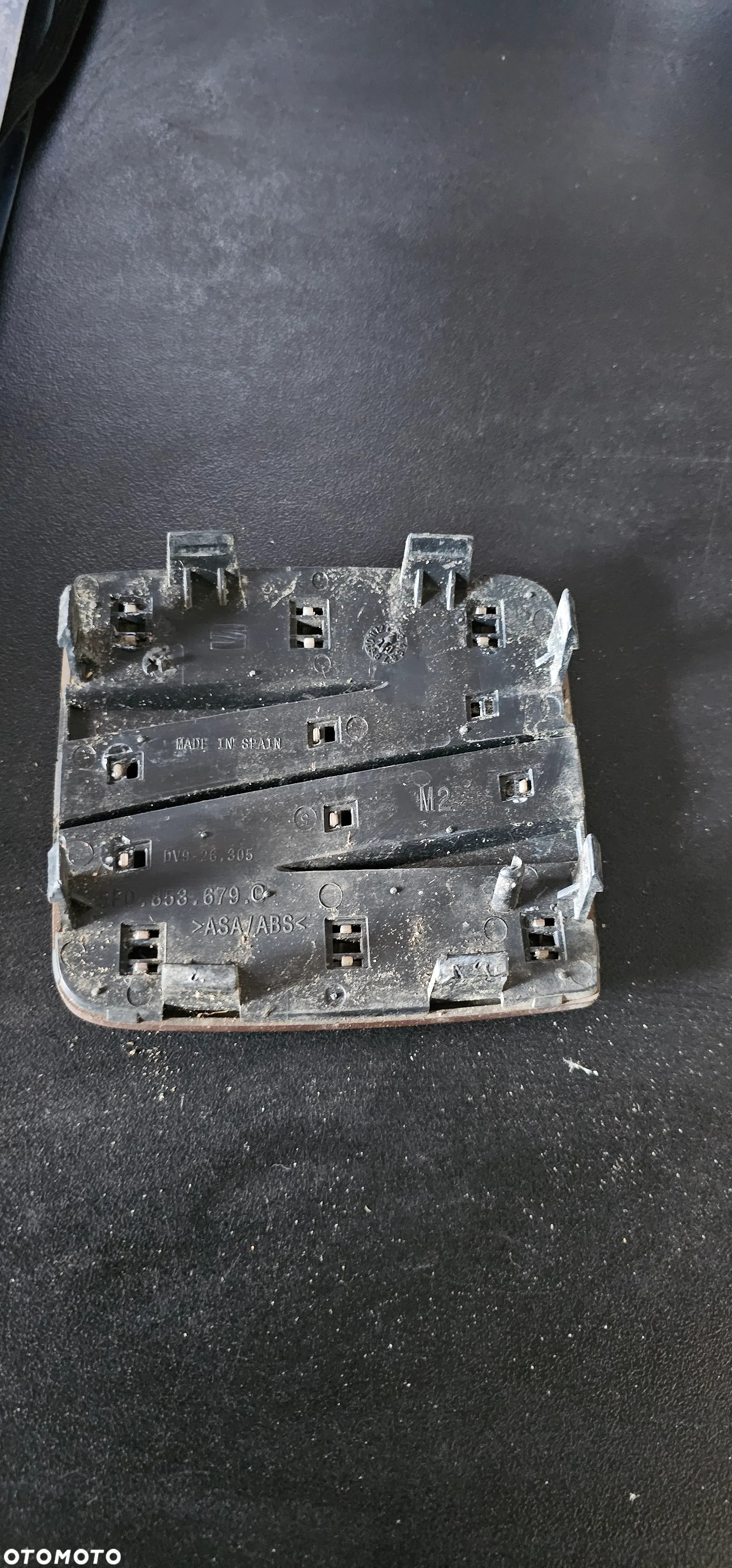 Znaczek emblemat Seat Leon Cupra 5F0853679 - 3