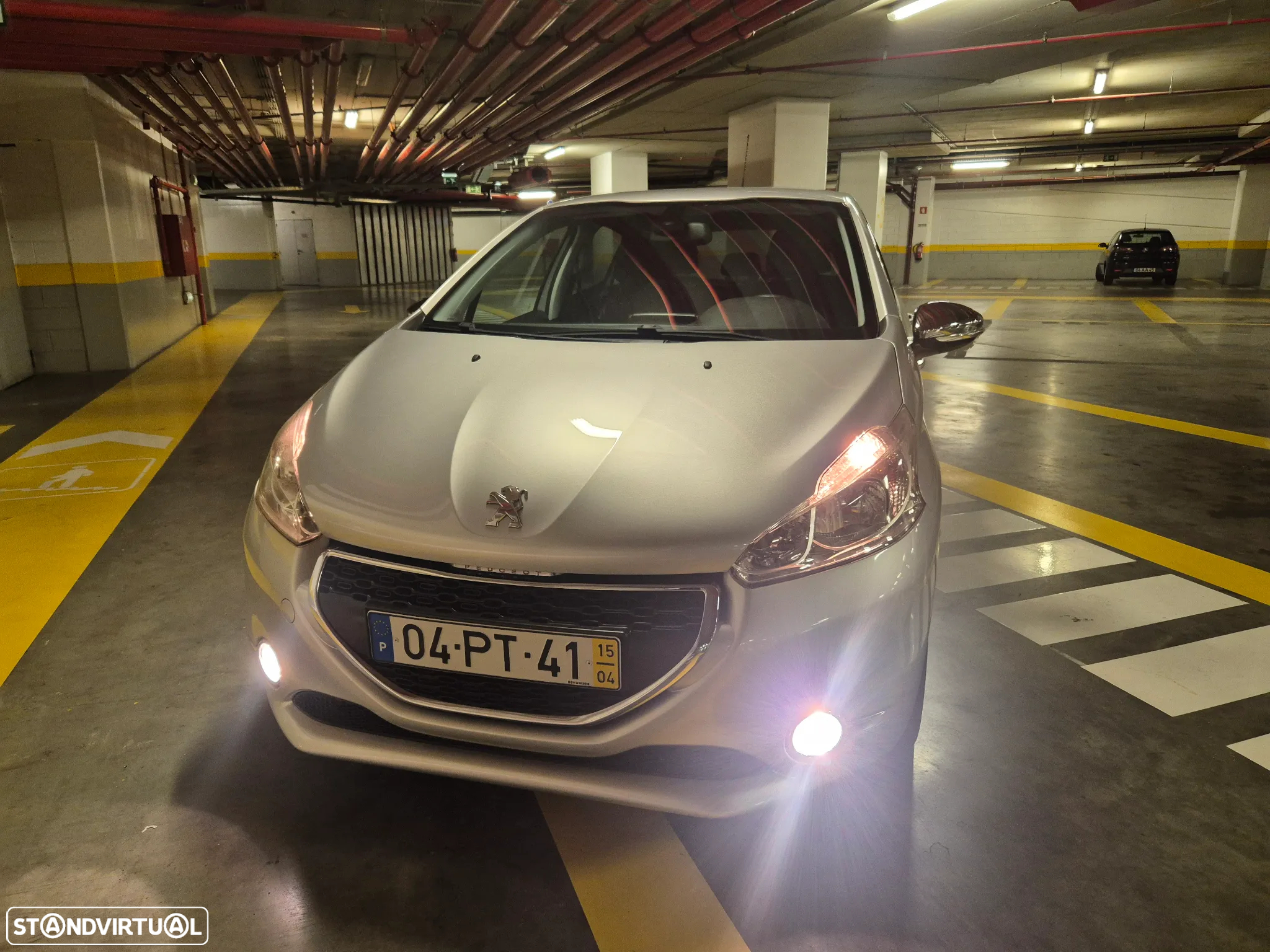 Peugeot 208 1.4 HDi SE Style - 3