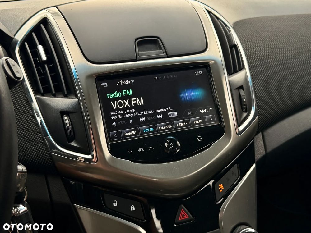 Chevrolet Cruze 1.4 T LT - 14
