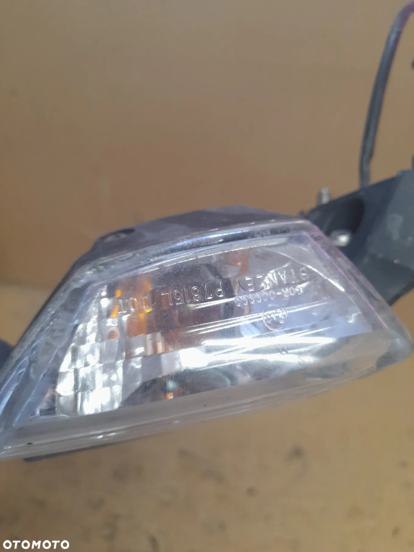 MOTOCYKL LEWE LUSTERKO 005007 1628-004 Suzuki gsxr - 5