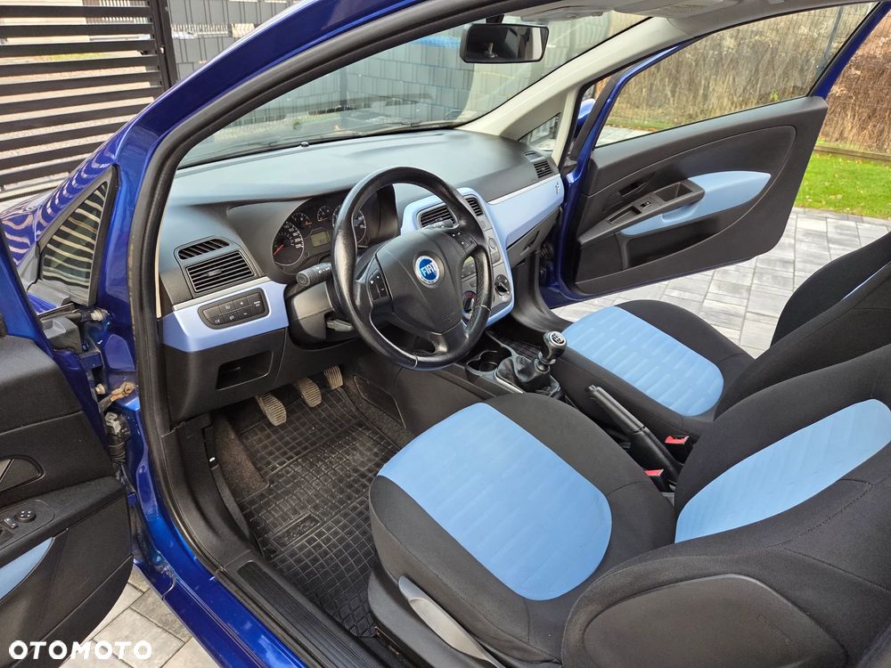 Fiat Grande Punto 1.4 8V Racing - 23