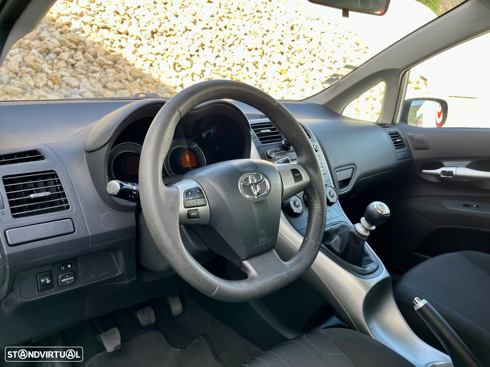 Toyota Auris 1.4 D-4D ACtive+AC - 18