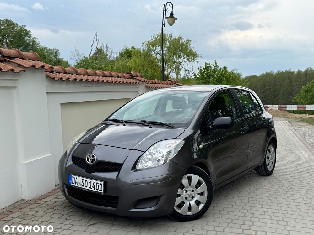 Toyota Yaris - 3