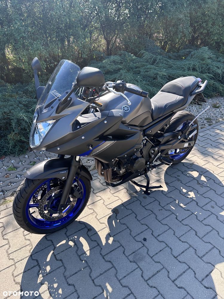 Yamaha XJ - 3
