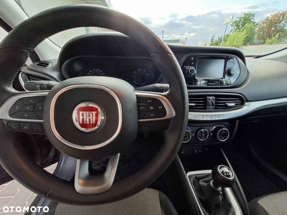 Fiat Tipo 1.4 16V Lounge - 13