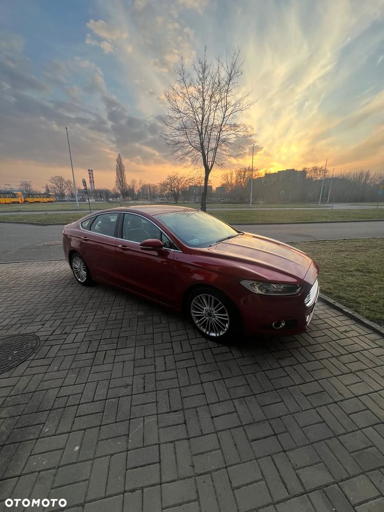 Ford Fusion - 4