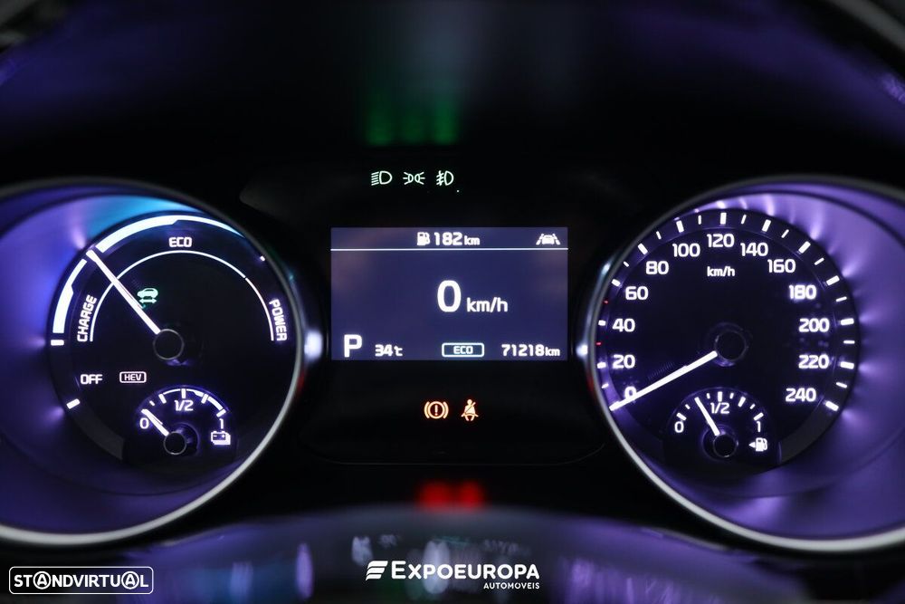 Kia XCeed 1.6 GDi PHEV Drive - 11