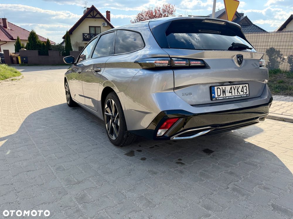 Peugeot 308 1.5 BlueHDi Allure S EAT8 - 1