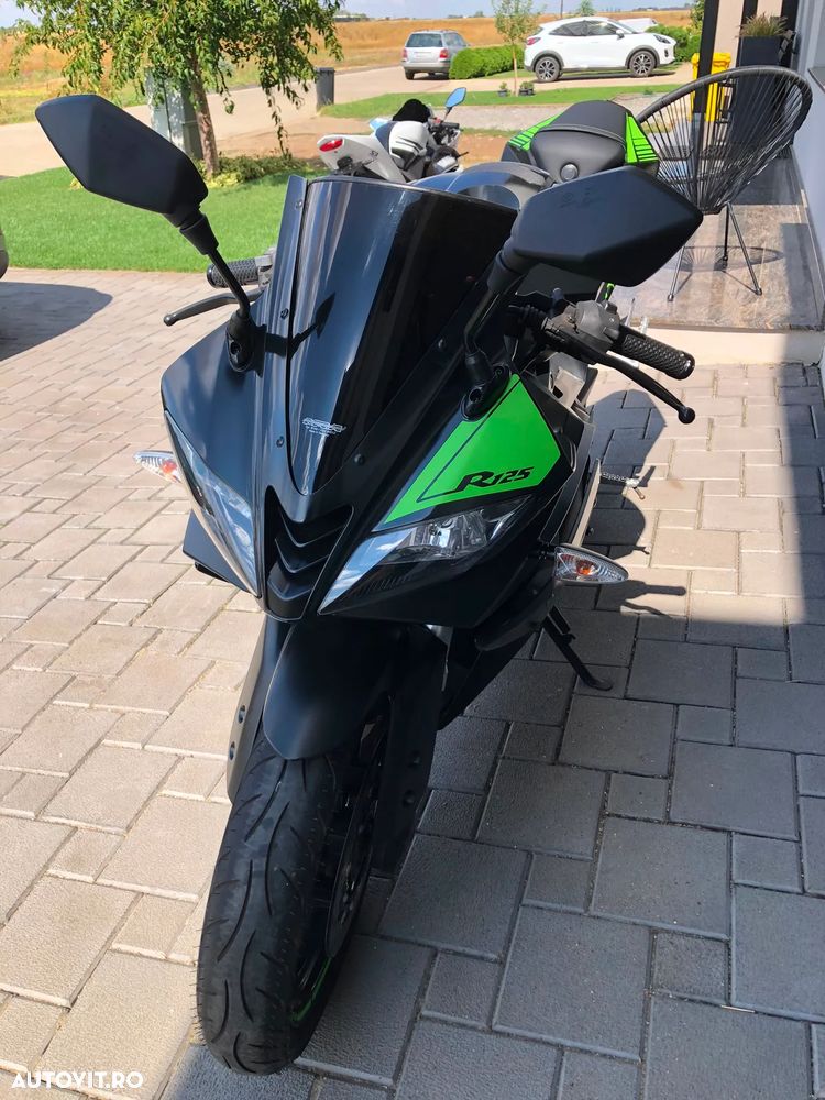 Yamaha YZF-R125 - 8