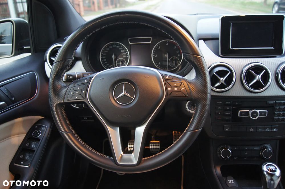 Mercedes-Benz Klasa B 180 CDI BlueEFFICIENCY Edition 1 - 16