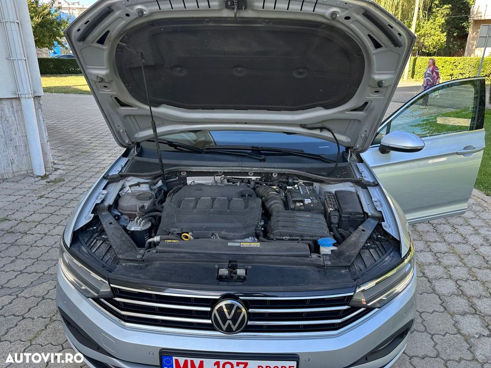 Volkswagen Passat 2.0 TDI DSG Highline - 22