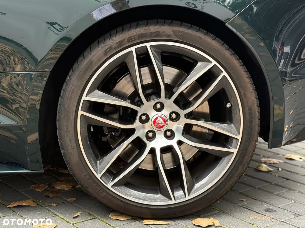 Jaguar F-Type 5.0 V8 S/C R-Dynamic - 8