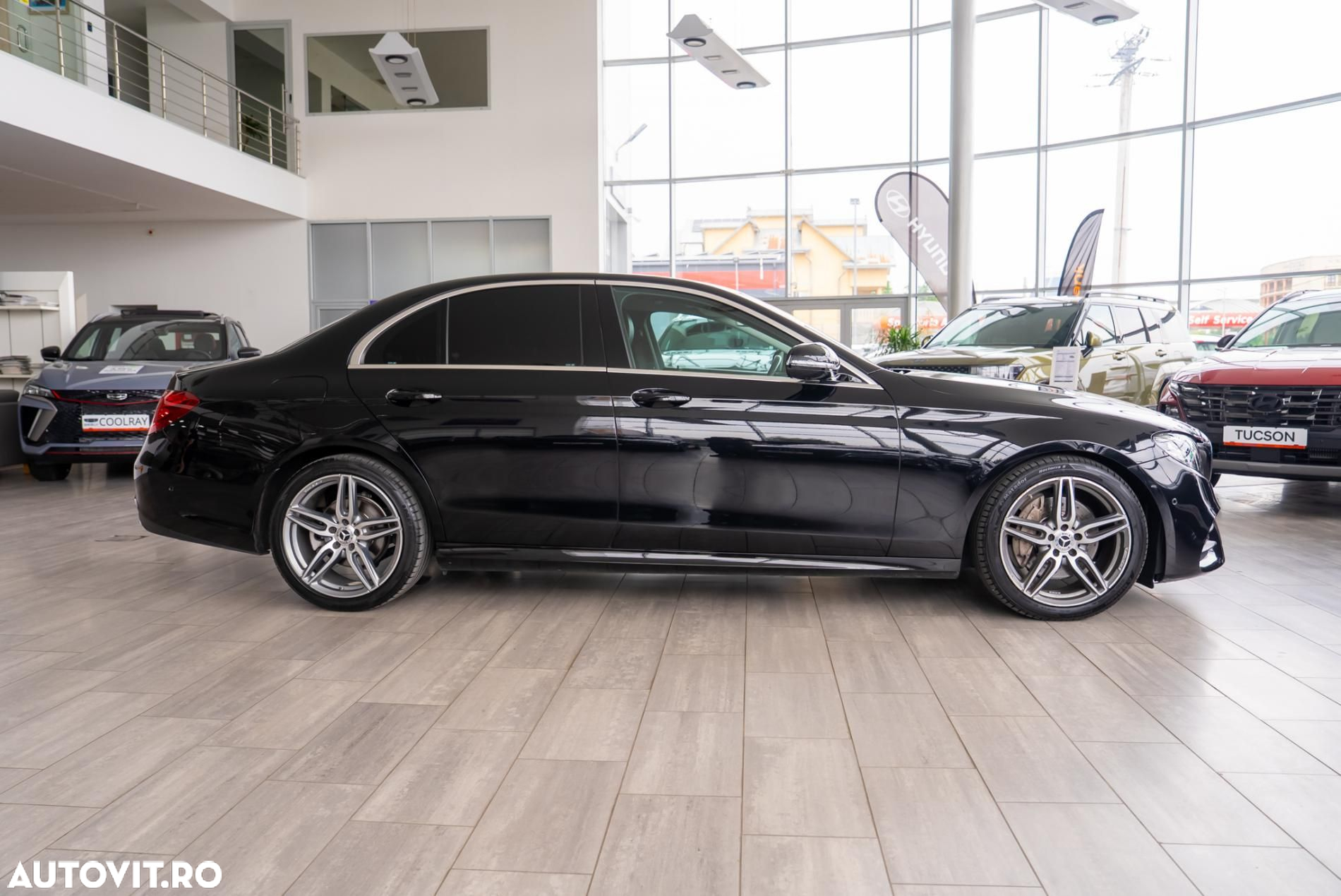 Mercedes-Benz E 200 d 9G-TRONIC AMG Line - 11