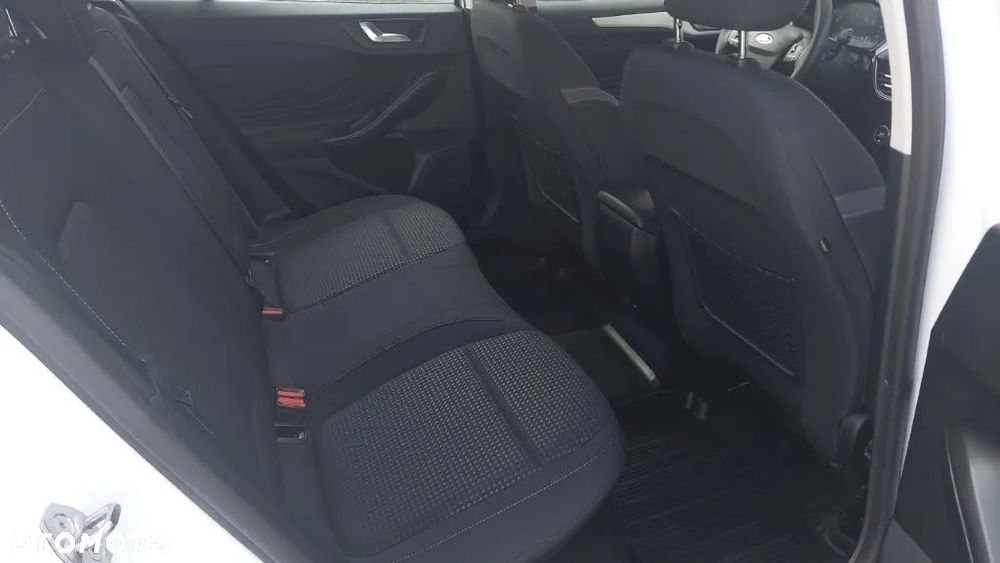 Ford Focus 1.5 EcoBlue Connected - 27