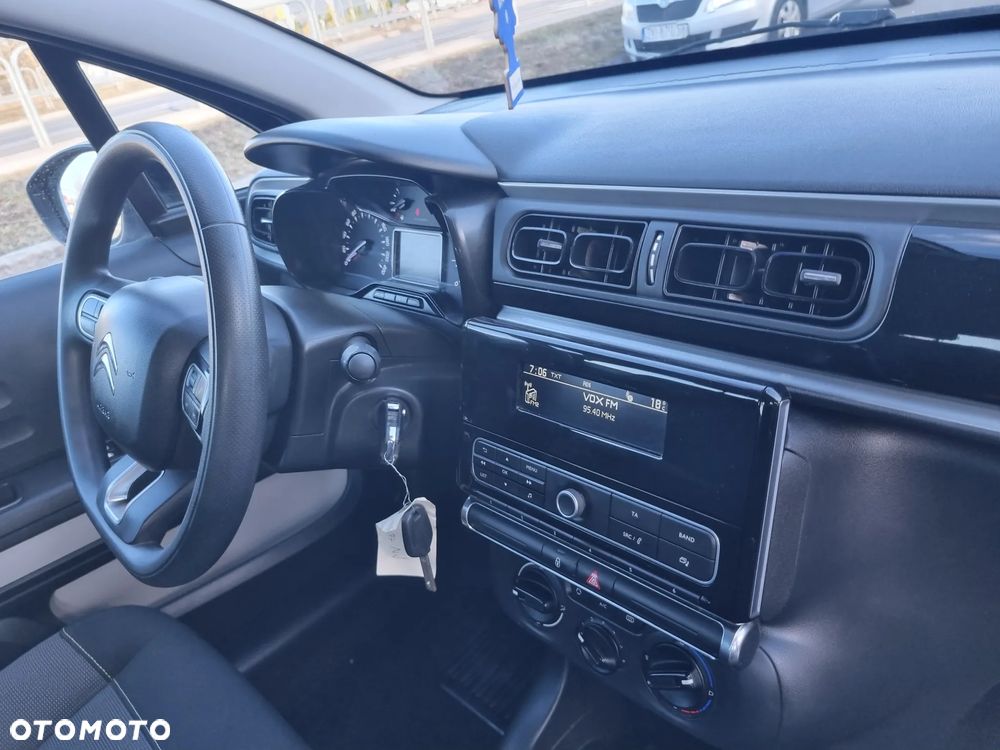 Citroën C3 Pure Tech 82 SHINE - 12