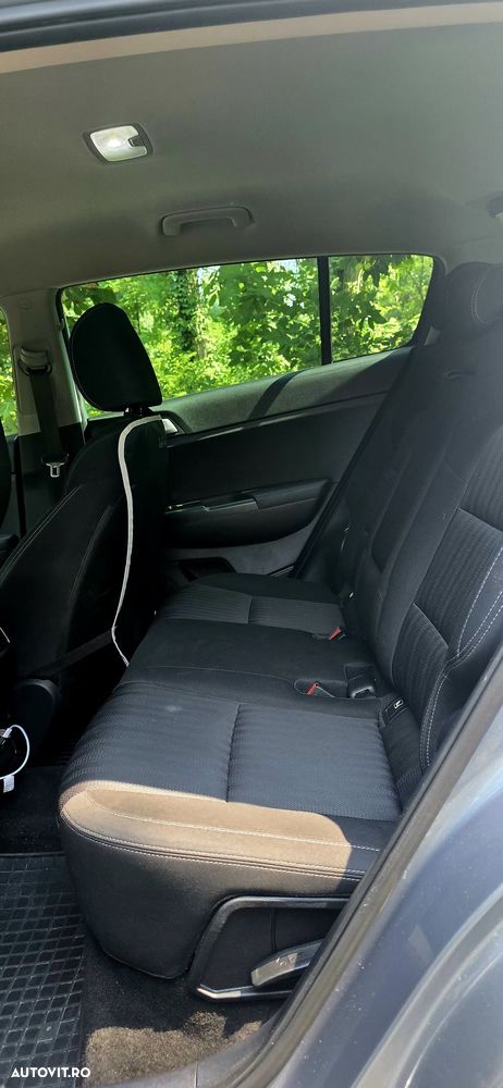Kia Sportage 1.6 GDI 6MT 4x2 Plus - 12