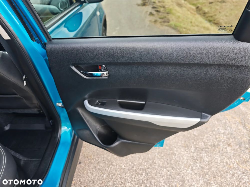 Suzuki Vitara 1.6 Premium 2WD - 18