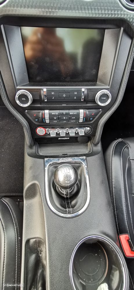 Ford Mustang 2.3i EcoBoost - 4