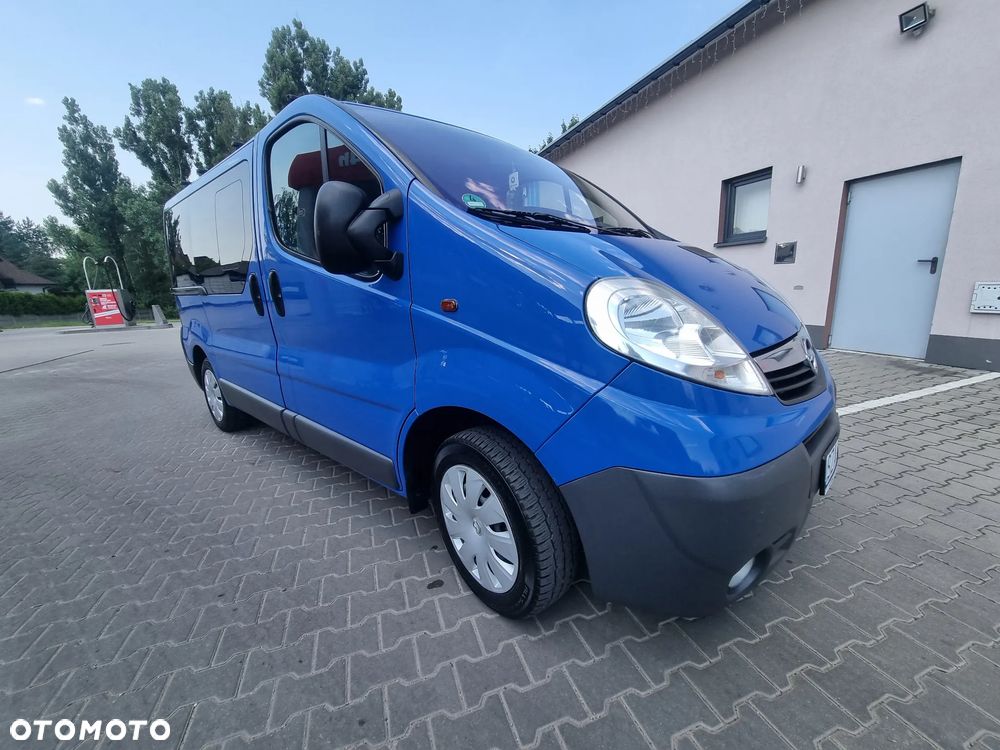 Opel Vivaro - 17