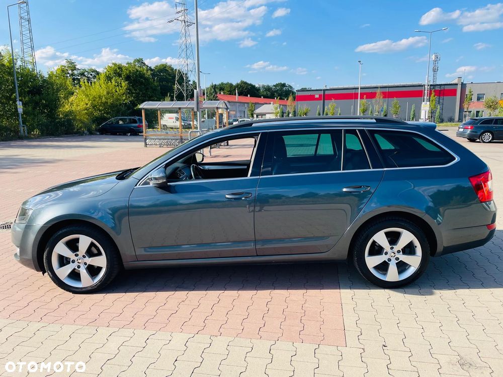 Skoda Octavia 2.0 TDI DSG Ambition - 2