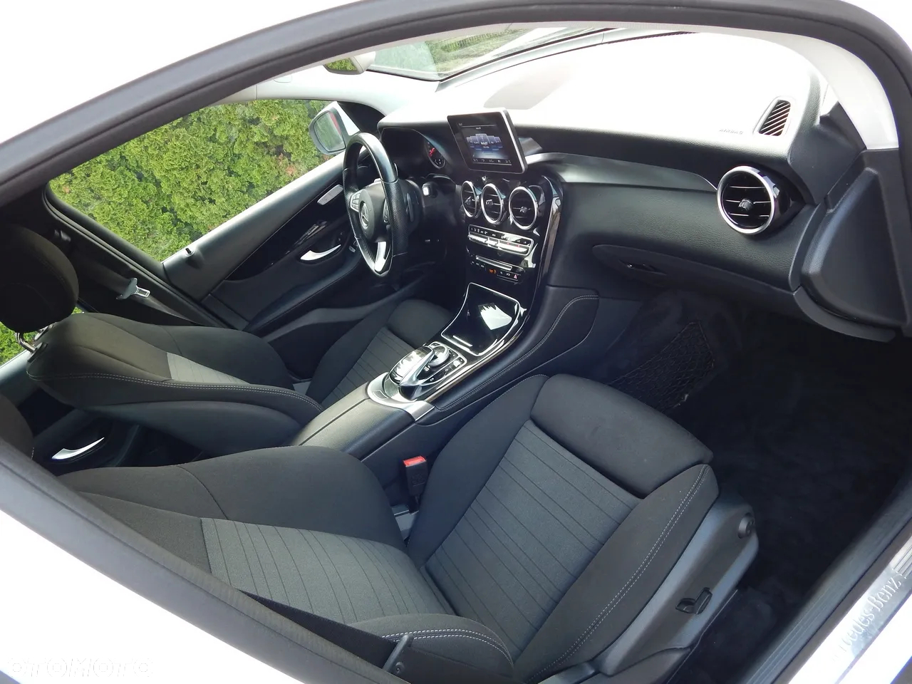 Mercedes-Benz GLC 220 d 4Matic 9G-TRONIC - 17