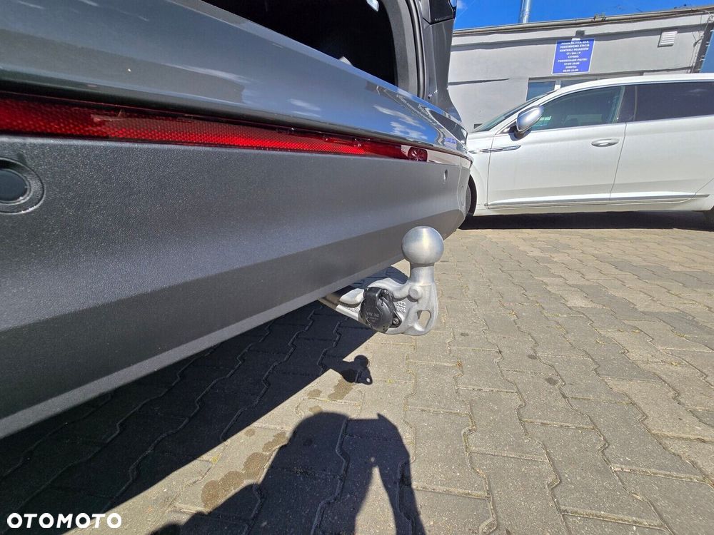 Volkswagen Tiguan - 12