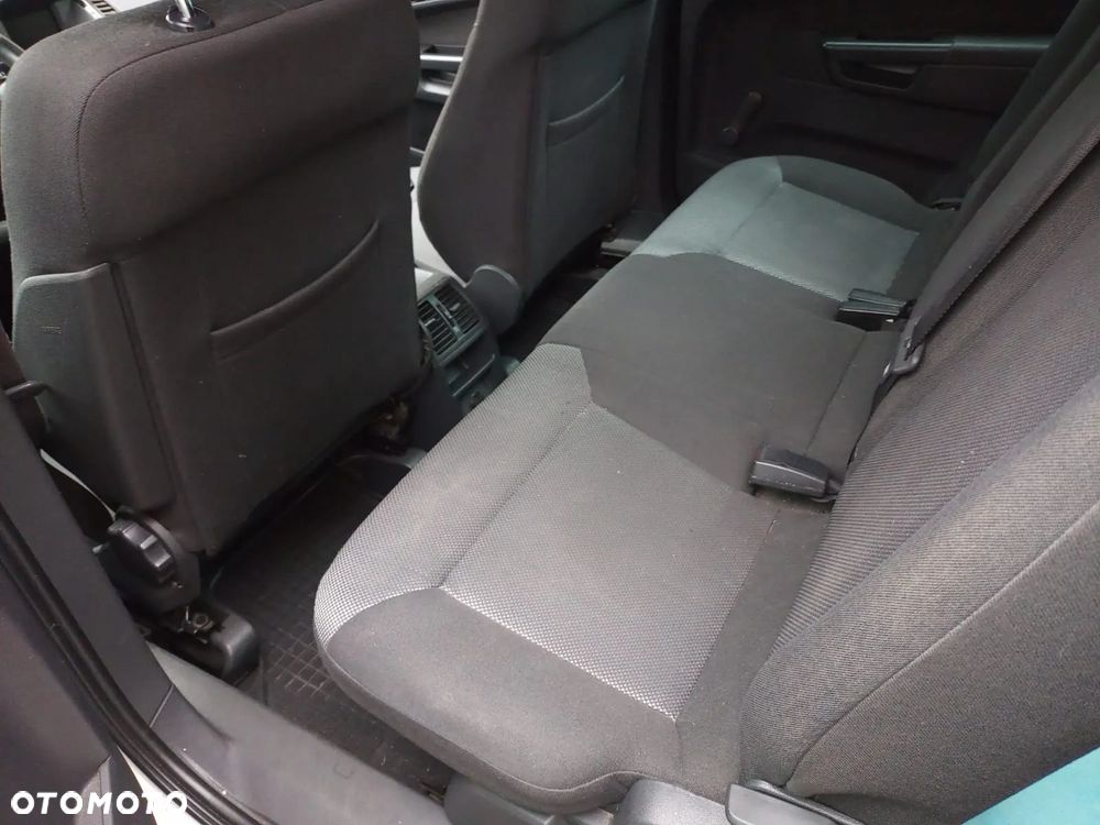 Opel Zafira - 20