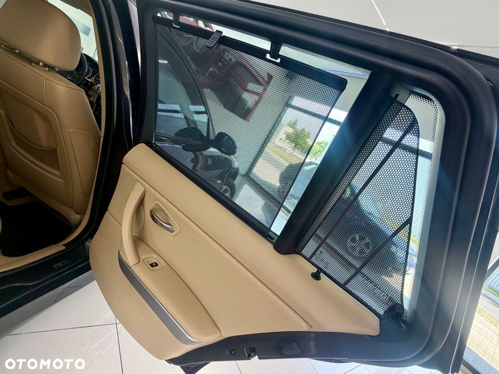 BMW Seria 3 - 28