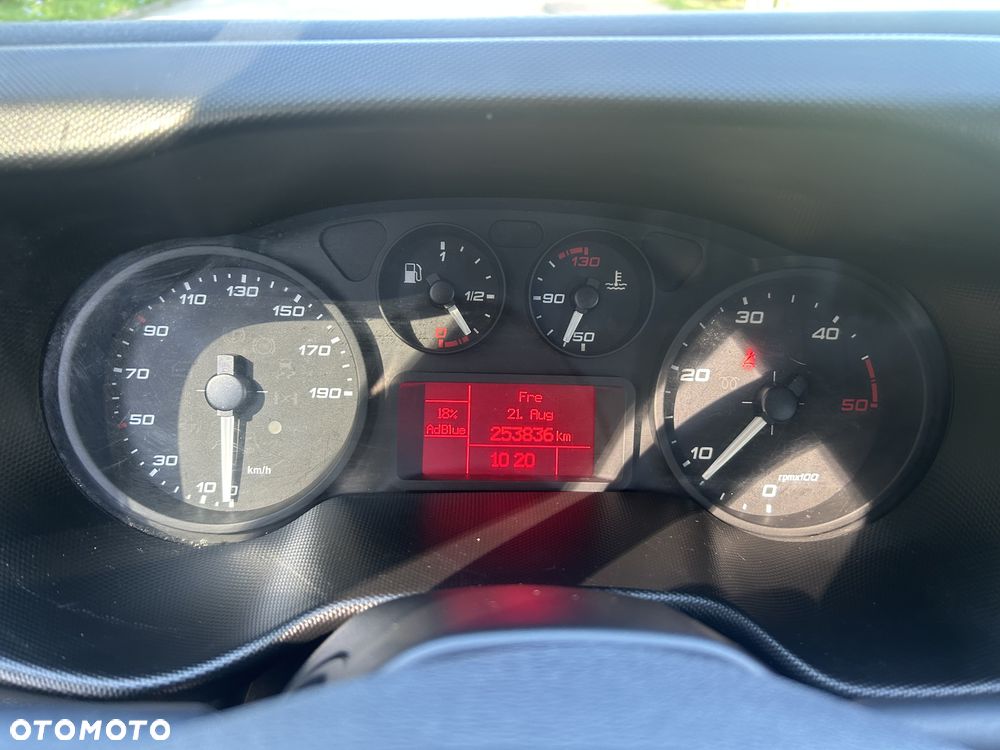 Iveco Daily 35C18 - 17