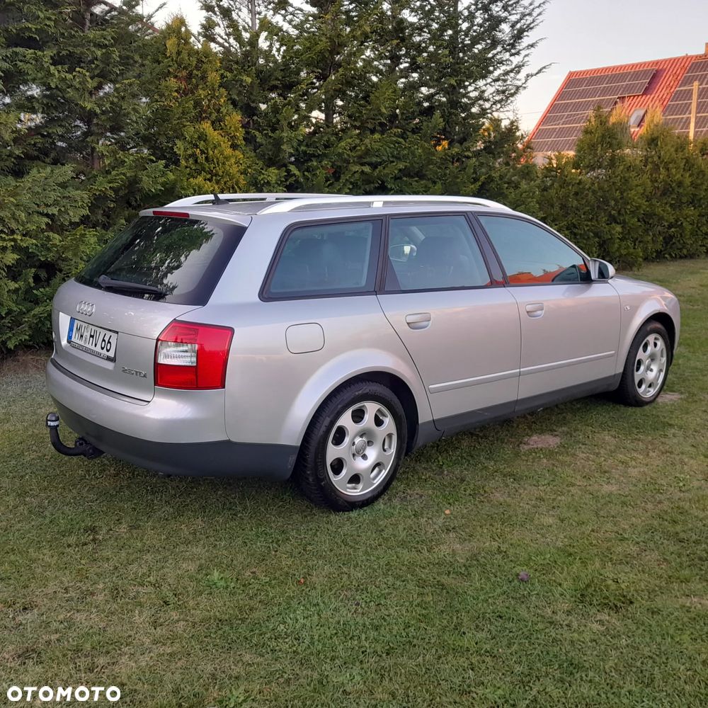 Audi A4 Avant 2.5 TDI - 6