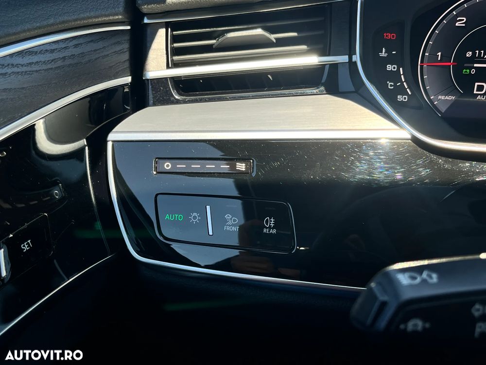 Audi A8 - 24